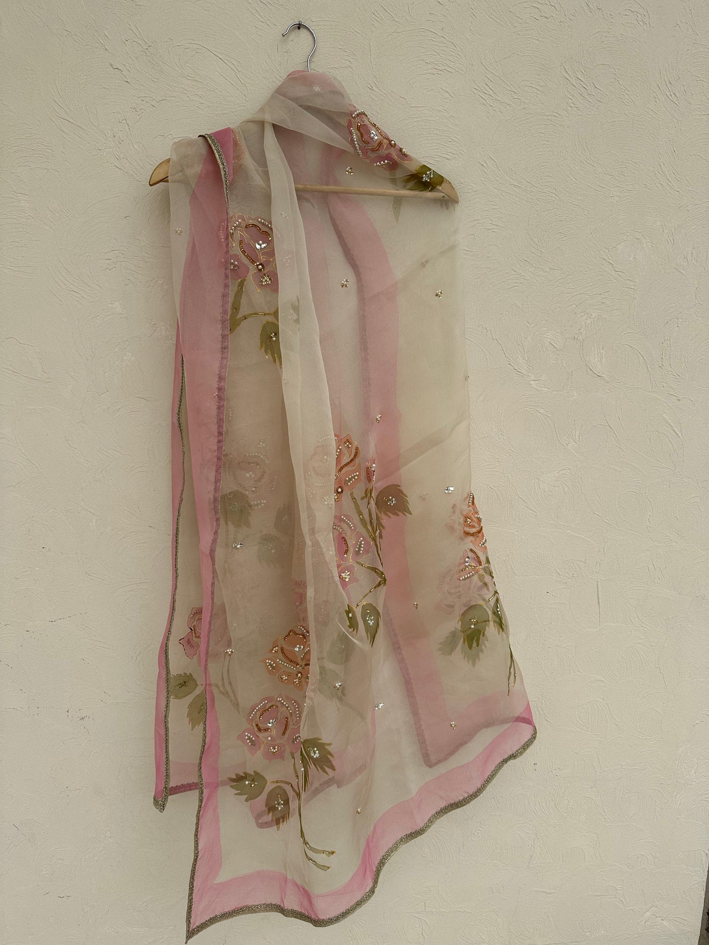 Ivory roses Dupatta