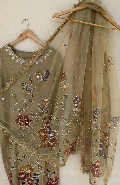 Formal Serene Beige