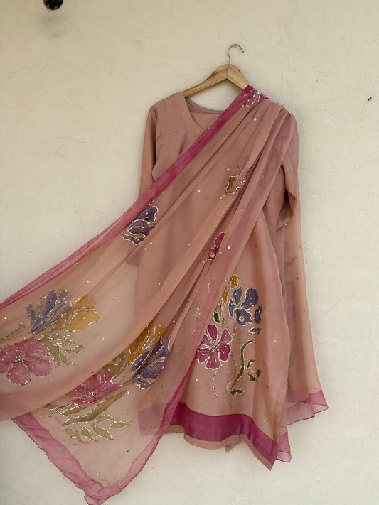 Tea pink tulip
